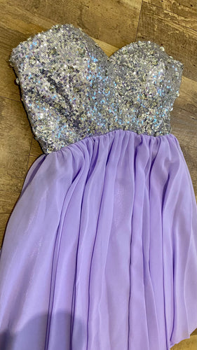 SNYD100-S Short Strapless Lavender, Size 4