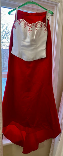 GOWN100-G Red & White 2 Piece Gown