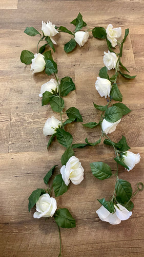 RING200-AQ Ivory Rose Garlands