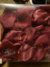 Load image into Gallery viewer, WILL100-V Burgundy Rose Petals