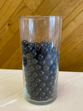 Load image into Gallery viewer, SPIE100-C Black Marble Vase Filler