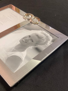 RUDO100-BT Silver Wedding Photo Frame