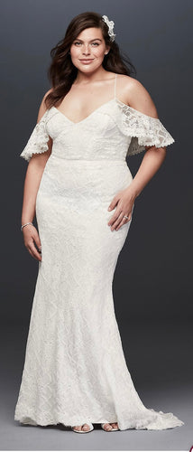 BERK100-D NWT White Lace Gown. Size 14