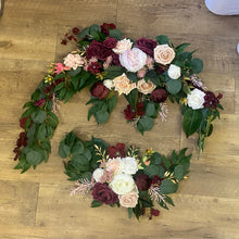 Load image into Gallery viewer, JOHN200-E Burgundy Arch Floral Set