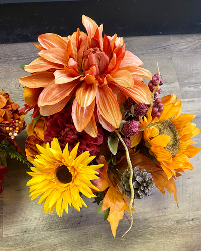 BRAC100-B Fall Centerpiece Arrangements