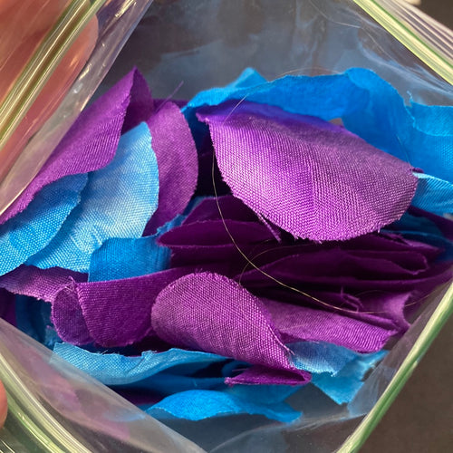 PASS100-N Purple & Turquoise Rose Petals