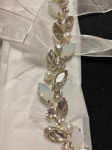 BERK100-E Opal Bridal Belt. NWT