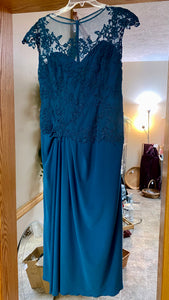 FRON200-B Teal Mother’s Gown. NWT Size 12