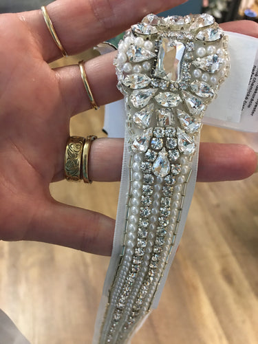 HAMM100-AD  Ivory Pearl and Crystal Belt, NEW