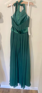 GIRO100-B NWT Hunter Green Gown. Size 6