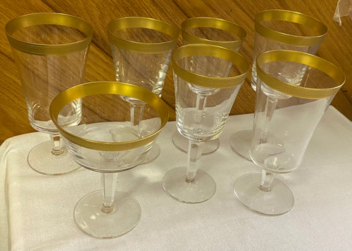 CHAR100-AO Gold Trim Glass Set