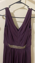 Load image into Gallery viewer, SHAR200-X Plum Purple Bridesmaid Gown. Size 2