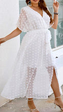 Load image into Gallery viewer, GOWN100-AC White Swiss Dot Dress. Size XL