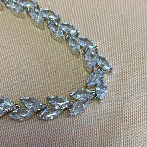 SHUT100-J Rhinestone Bracelet. New