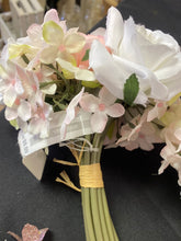 Load image into Gallery viewer, SMEG100-A Blush/Greenery Small Bouquet