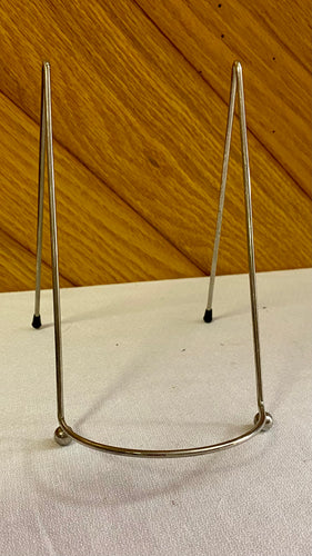 MYER200-G Silver Easel